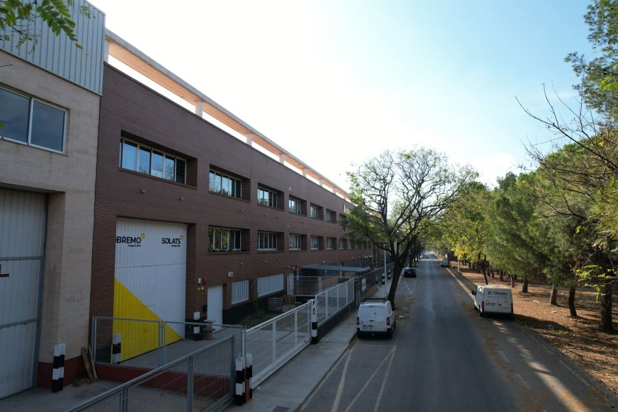 conjunto-naves-oficinas-03