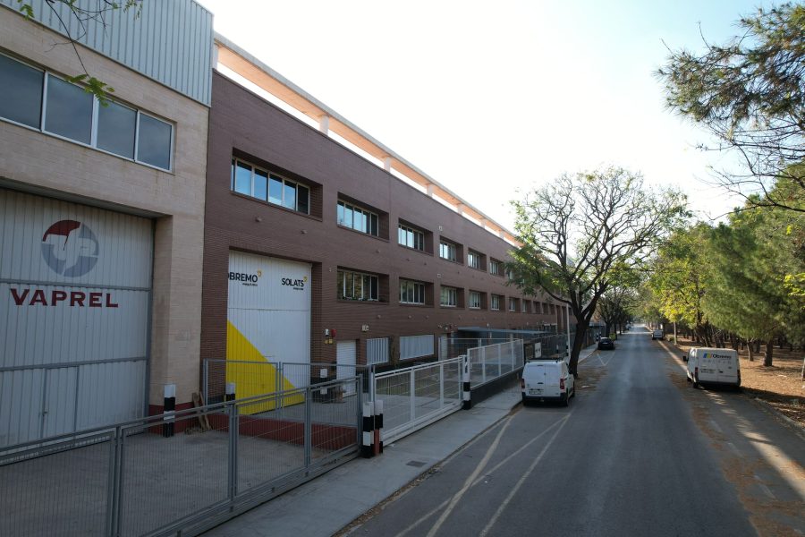 conjunto-naves-oficinas-04