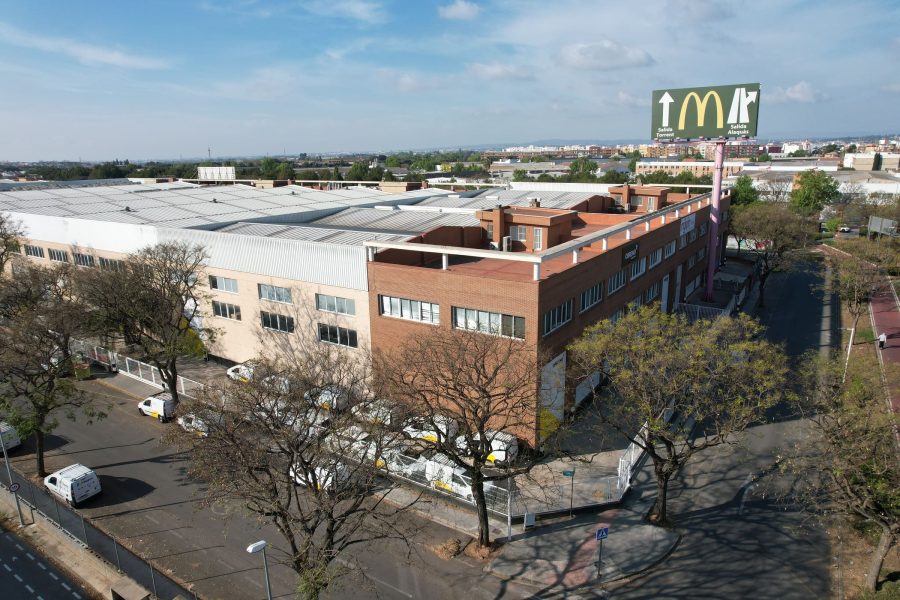 conjunto-naves-oficinas-07