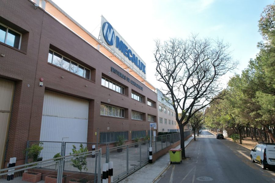 nave-industrial-mecalux-levante-01